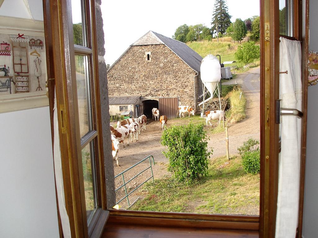 Chez Marraine Villa Sauvat Exterior photo